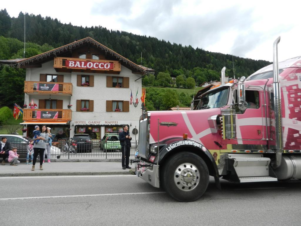 Hôtel Maffei à Pinzolo Extérieur photo